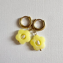 Load image into Gallery viewer, Lucy Drops ~ Flower Pearl Huggies