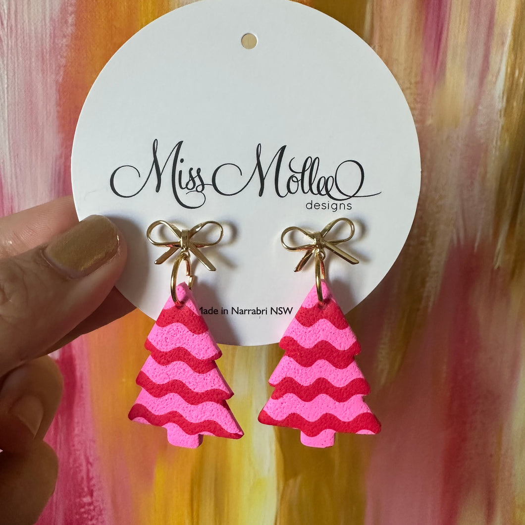 Oh Big Christmas Tree w Bows ~ Pink & Red Ric Rac