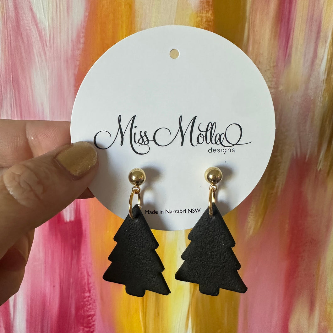 Oh Big Christmas Tree ~ Black